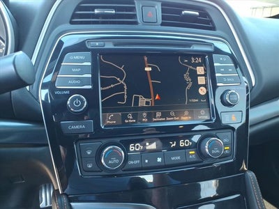 2022 Nissan Maxima SR
