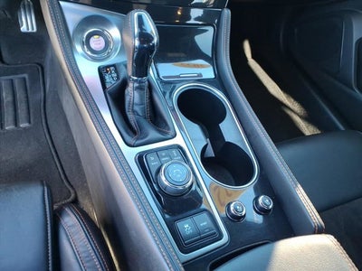 2022 Nissan Maxima SR