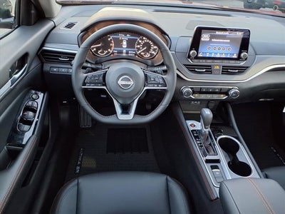 2025 Nissan Altima 2.5 SR