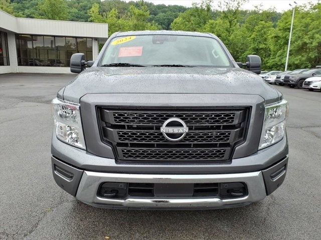 2024 Nissan Titan SV