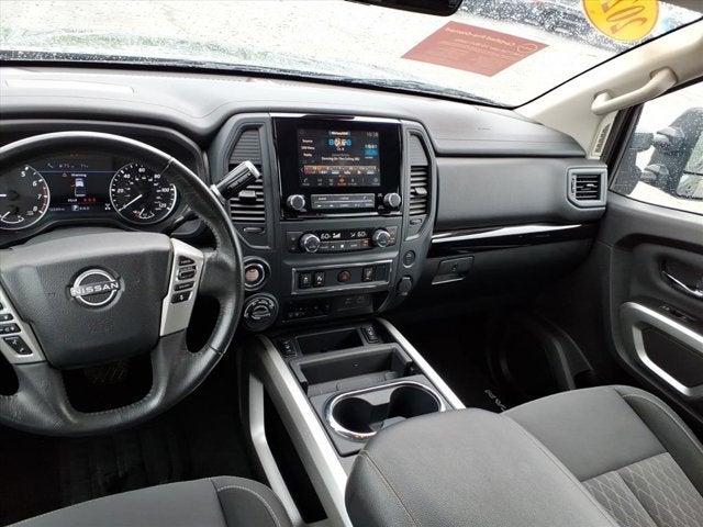 2024 Nissan Titan SV