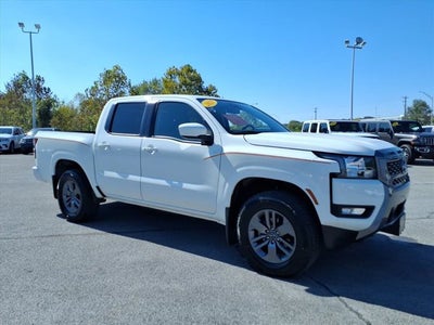 2025 Nissan Frontier SV
