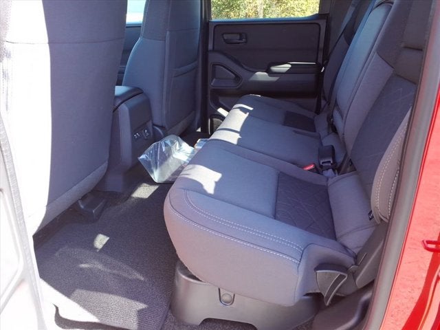 2027 Nissan Frontier SV