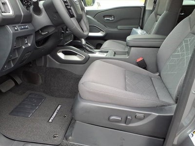 2027 Nissan Frontier SV