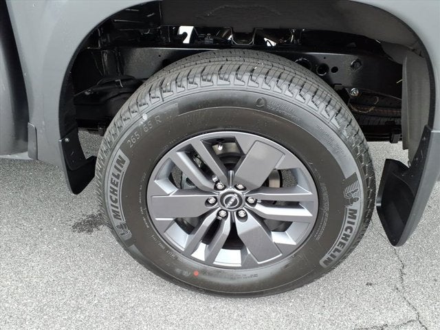 2027 Nissan Frontier SV