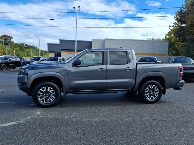 2027 Nissan Frontier SV
