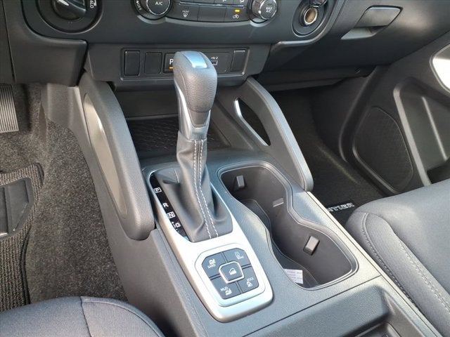 2027 Nissan Frontier SV