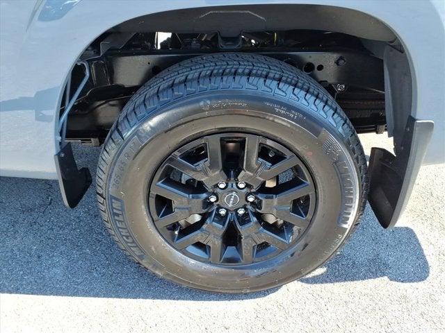 2027 Nissan Frontier SV