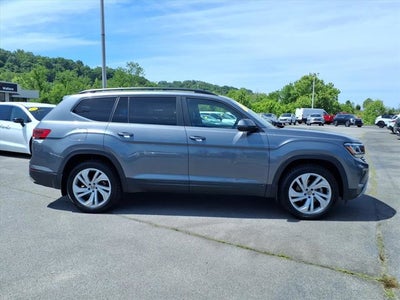 2021 Volkswagen Atlas 3.6L V6 SE w/Technology