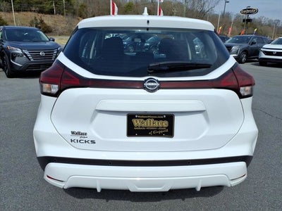 2024 Nissan Kicks S
