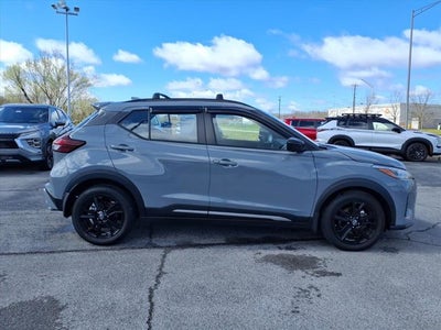 2024 Nissan Kicks SR