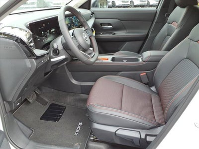2026 Nissan Kicks SR