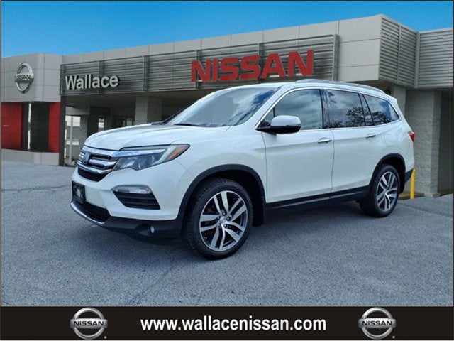 2017 Honda Pilot 4WD Touring's photo