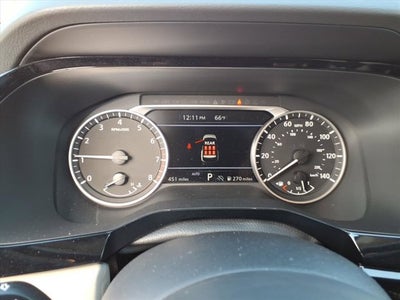 2025 Nissan Pathfinder SV