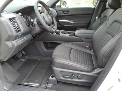 2025 Nissan Pathfinder Rock Creek