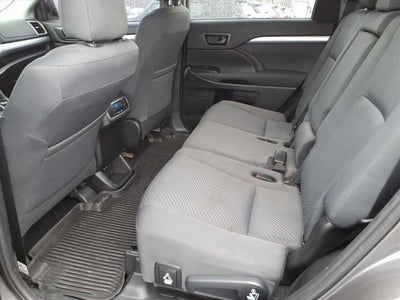 2019 Toyota Highlander LE