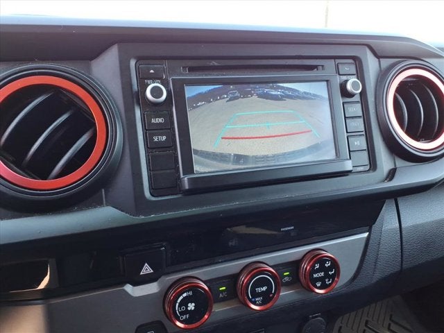 2017 Toyota Tacoma SR