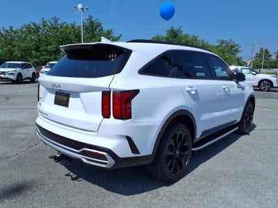 2022 Kia Sorento SX