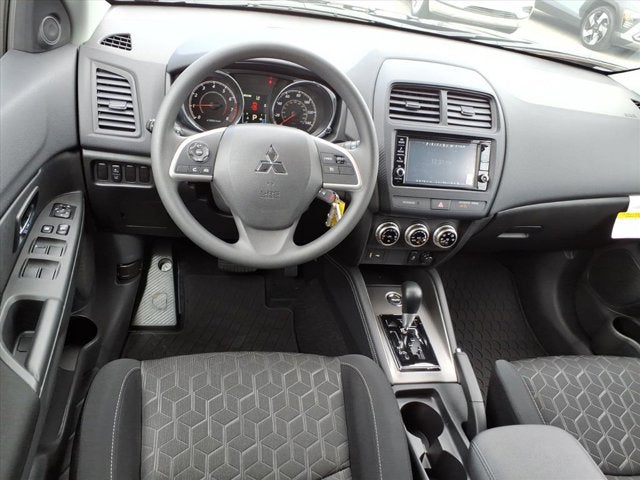 2025 Mitsubishi Outlander Sport ES