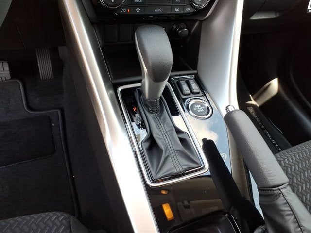 2026 Mitsubishi Eclipse Cross LE