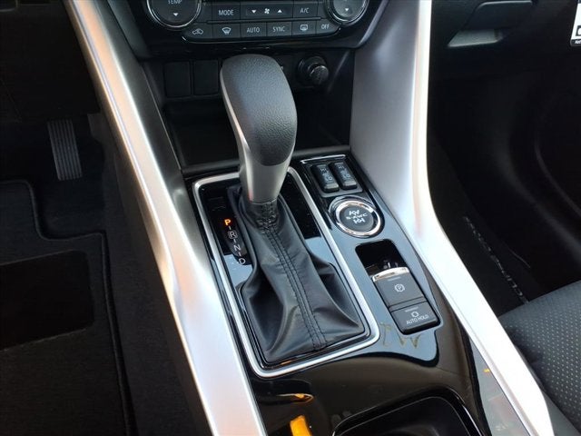 2026 Mitsubishi Eclipse Cross SE