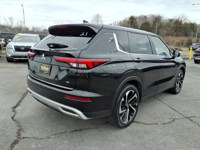 2023 Mitsubishi Outlander SE