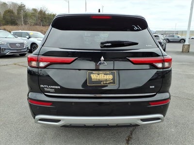 2023 Mitsubishi Outlander SE
