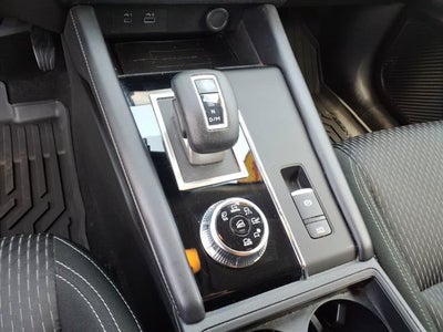 2024 Mitsubishi Outlander ES
