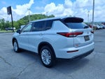2024 Mitsubishi Outlander ES