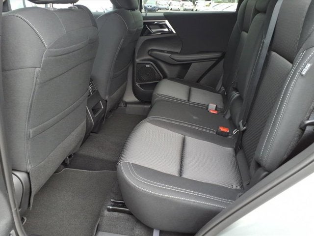 2026 Mitsubishi Outlander ES