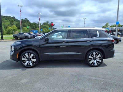 2025 Mitsubishi Outlander SEL Platinum Edition