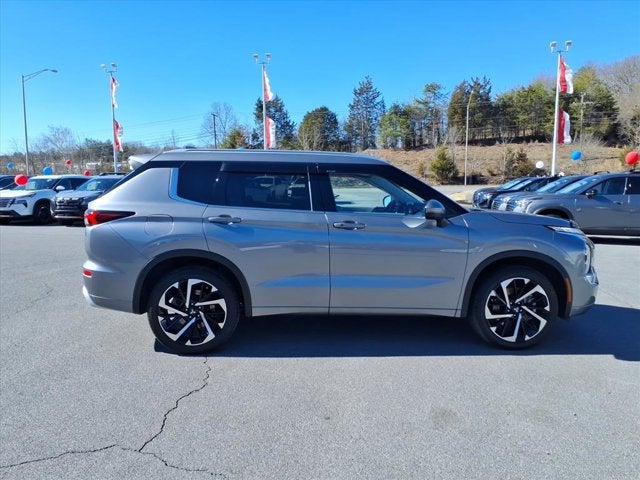 2024 Mitsubishi Outlander SEL