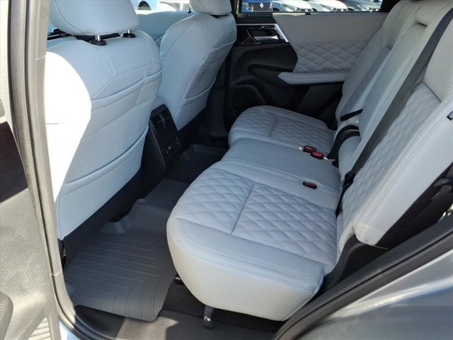 2024 Mitsubishi Outlander SEL