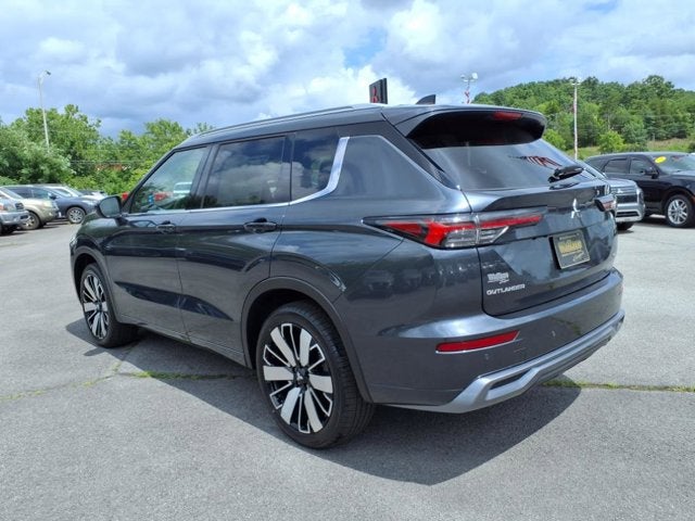 2025 Mitsubishi Outlander SEL