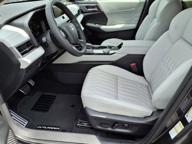 2025 Mitsubishi Outlander SEL