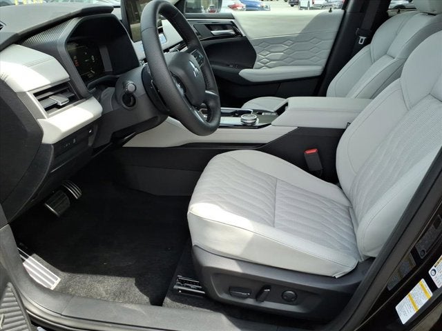 2026 Mitsubishi Outlander SEL