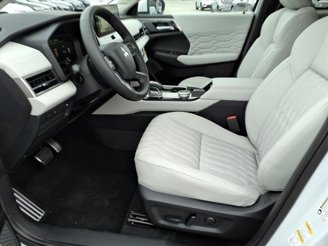 2026 Mitsubishi Outlander SEL