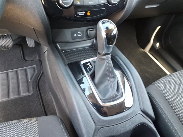 2020 Nissan Rogue Sport SV