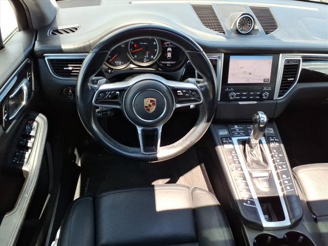 2017 Porsche Macan Turbo