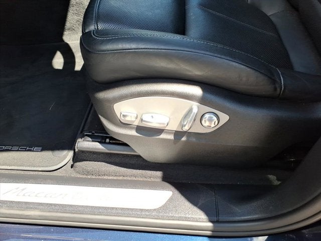 2017 Porsche Macan Turbo
